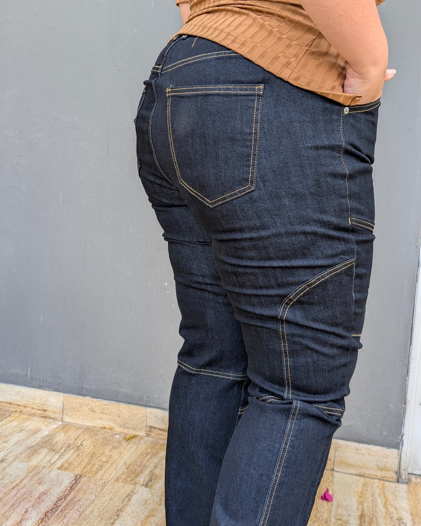 Jean Semi Flare Negro